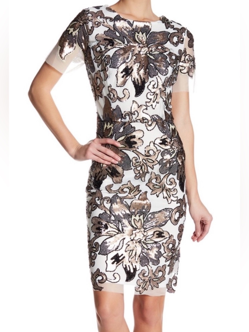 Alexia Admor white sequin Floral dress  Size: Small